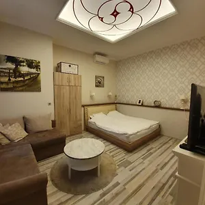 In Ii. Διαμέρισμα
