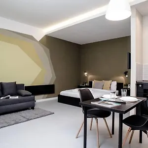 Apartment Cute, New And Stylish In The Center, Budapest