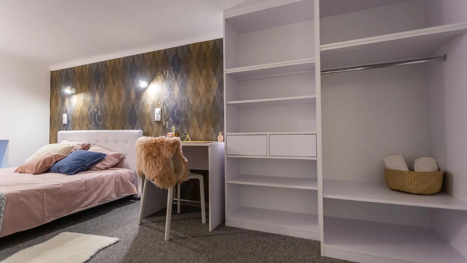Duna Centrum 5 Rooms Budapest Apartment